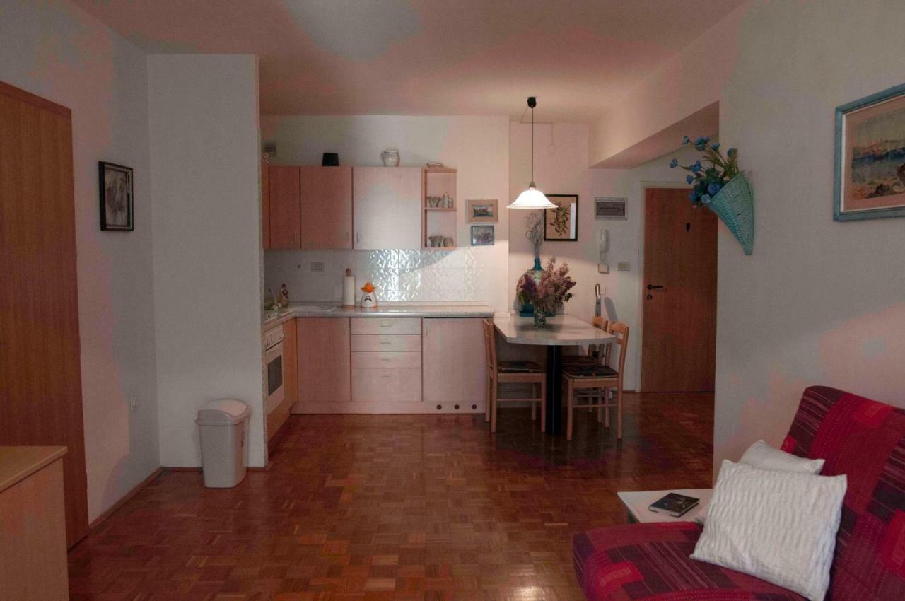 Spacious Balcony Apartment Піран Екстер'єр фото